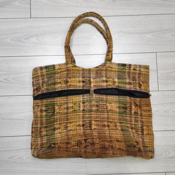 Belize Embroidered Purse