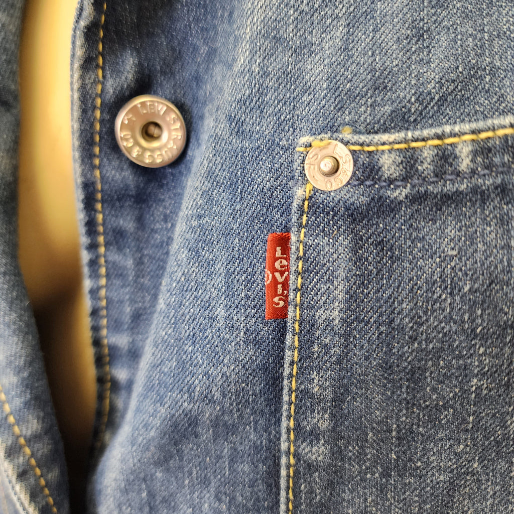 Rare Levis 70535 denim railroad / chore / engineer jacket Vintage